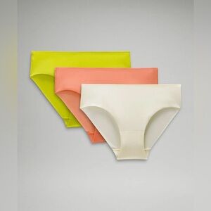 Lululemon Invisiwear Mid Rise Bikini Underwear 3 Pack size M SNDC/CRLK/LCHN